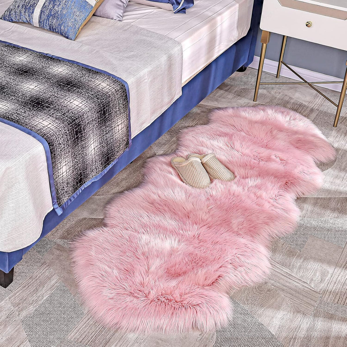 Pink Faux Sheepskin Rug 60x160 cm | Fluffy Area Rug